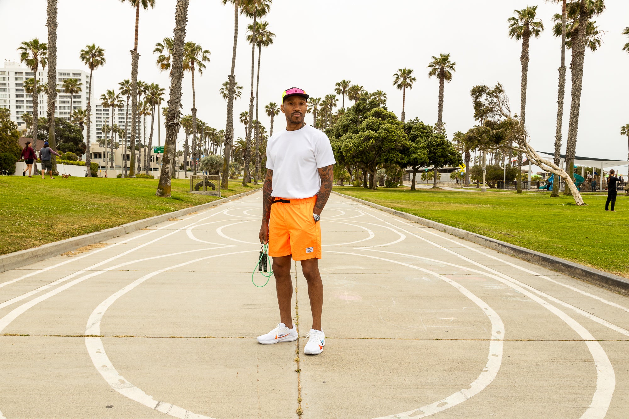 AT Shorts Neon Orange