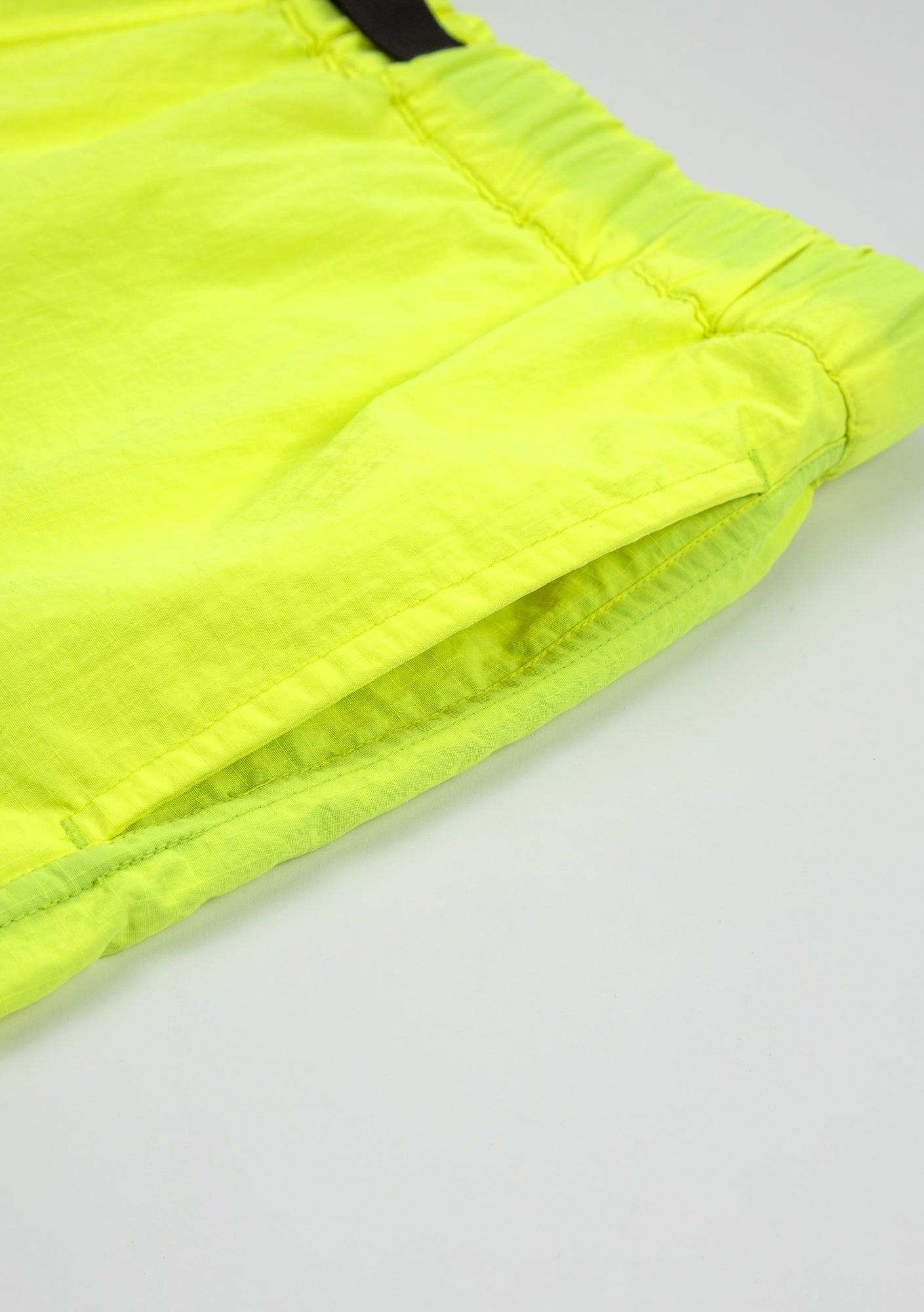 THE HARD MAN NEON SHORTS - YELLOW 32インチ-