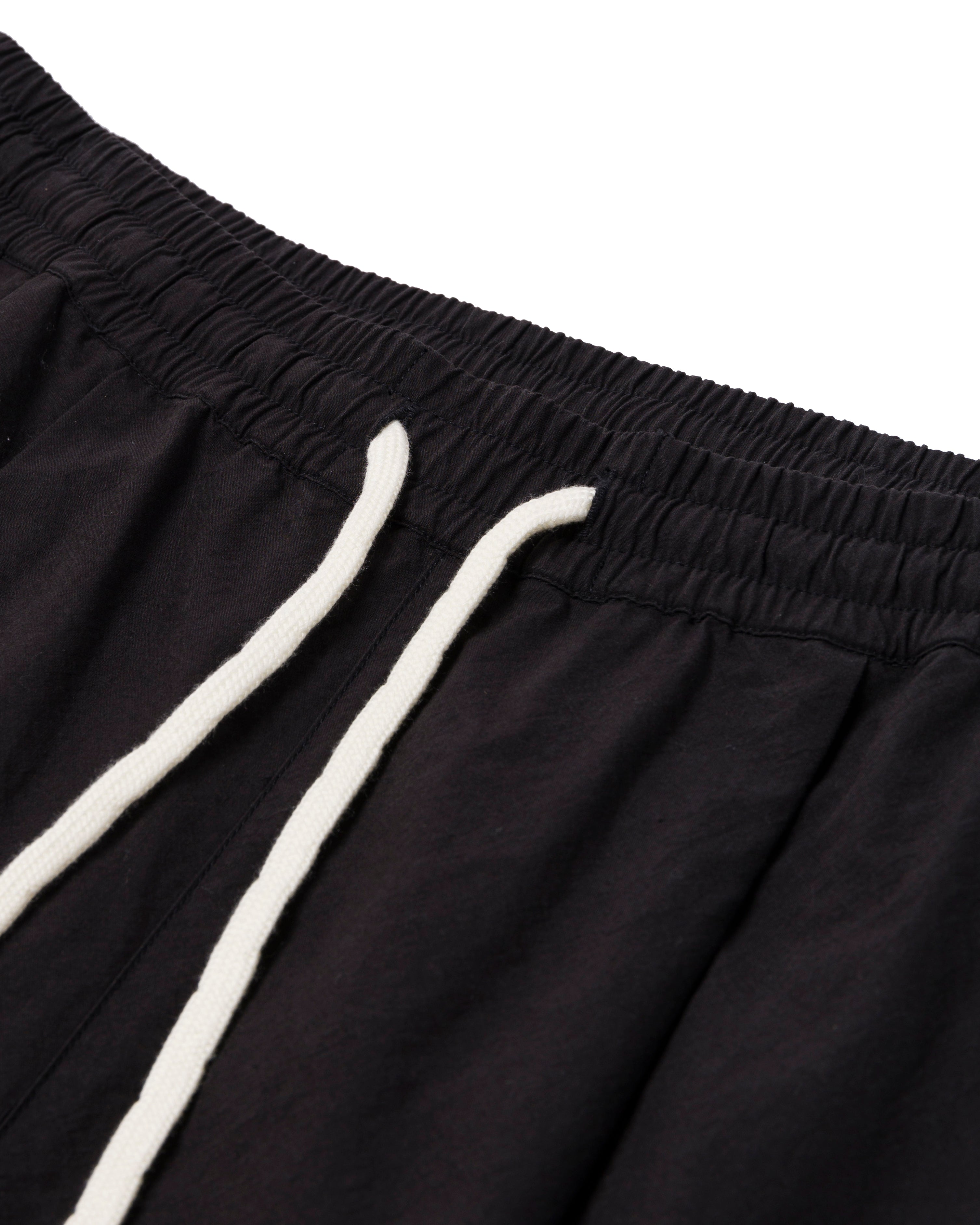Camp Pleated Shorts Black
