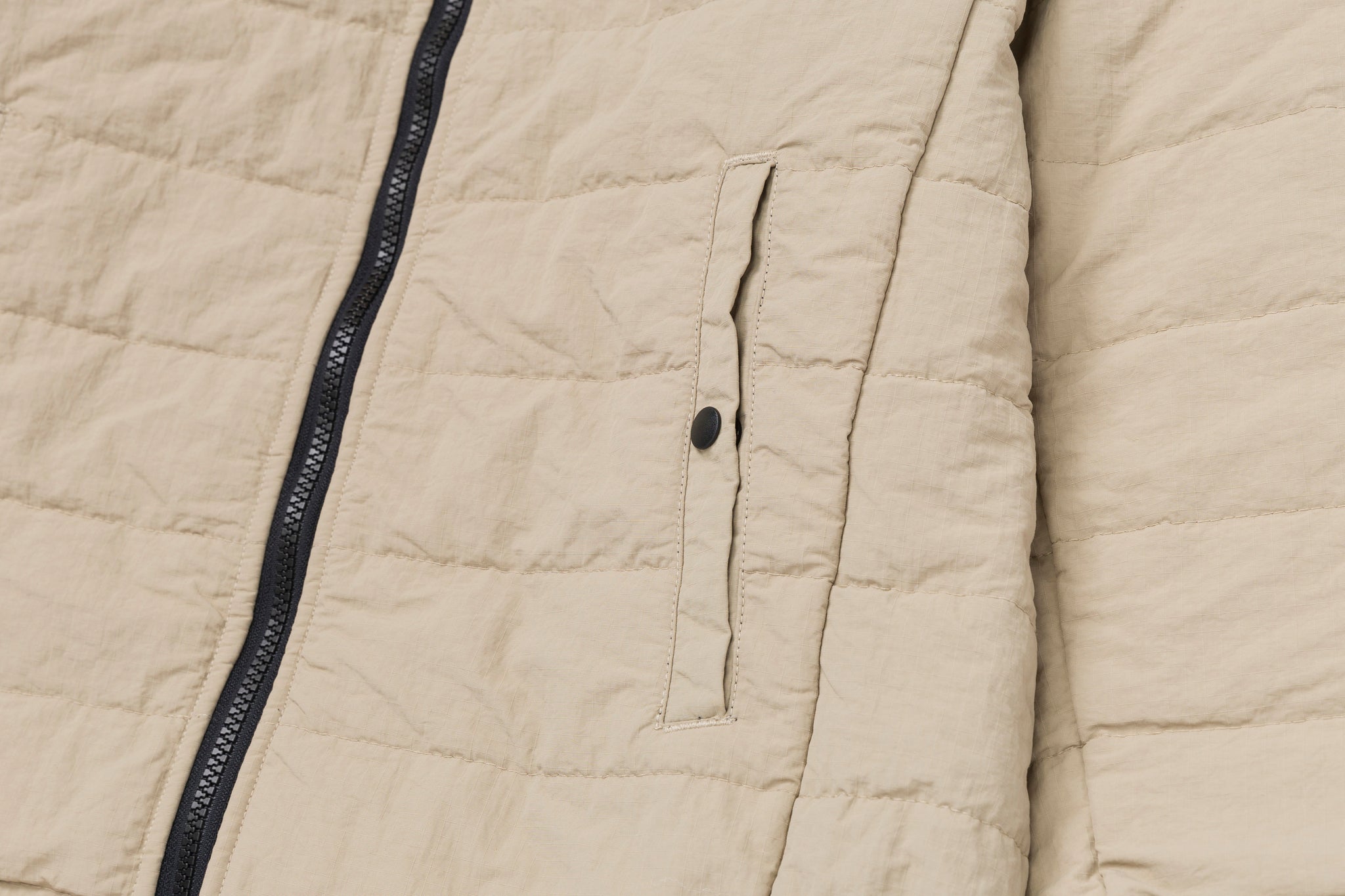 Reversible Puffer Jacket Beige