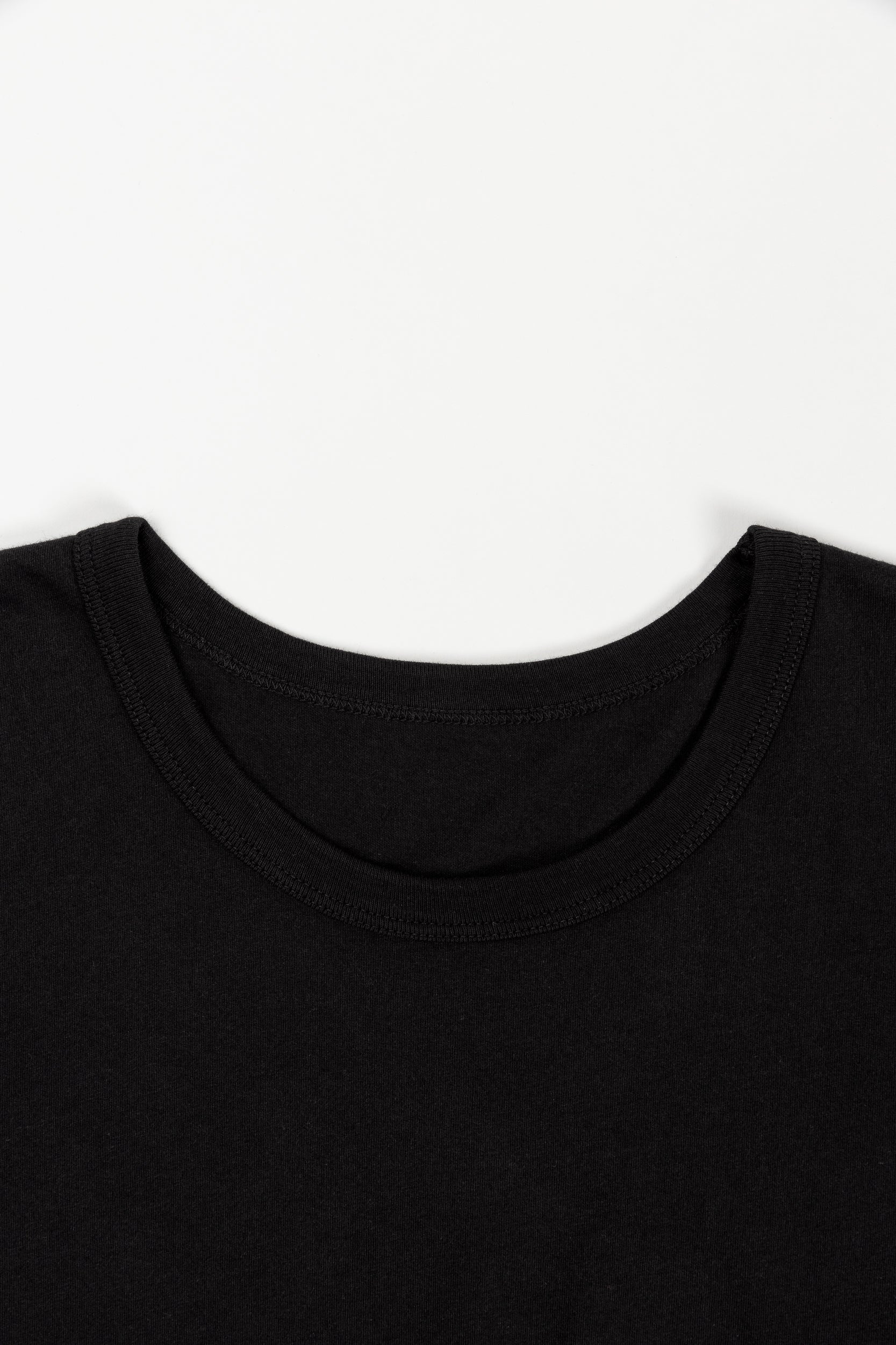 Fitted Tee Black
