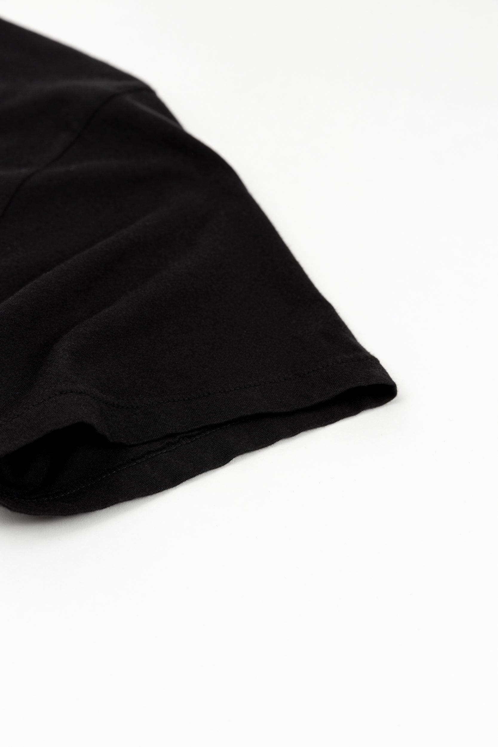 Fitted Tee Black